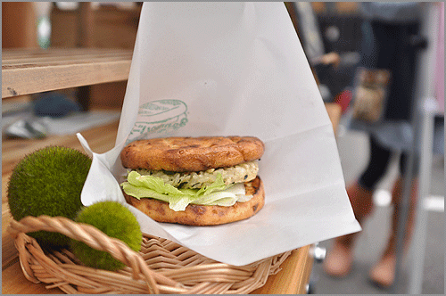 がんもバーガーの写真