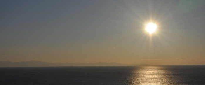 駿河湾の朝日